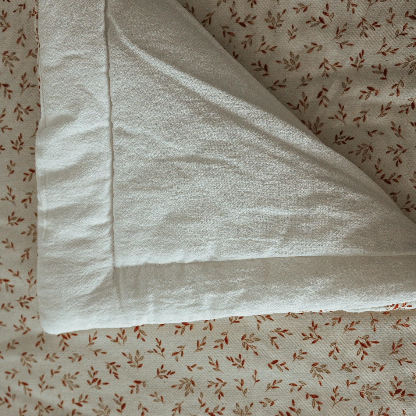 Acolchado reversible para cama