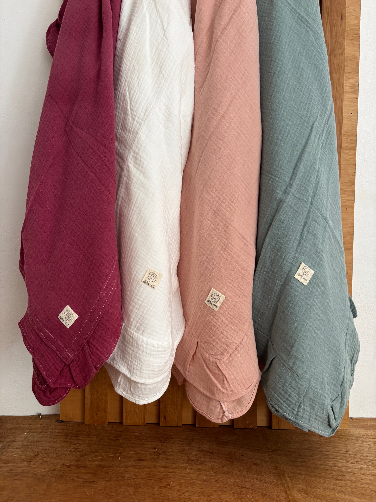 Swaddles